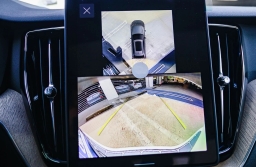 Volvo XC60 Plug-In Hybrid Plus T8 AWD 2026