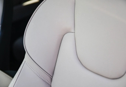 Volvo XC60 Plug-In Hybrid Plus T8 AWD 2026