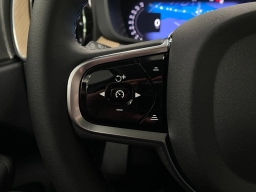 Volvo XC60 Plug-In Hybrid Plus T8 AWD 2026