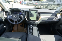 Volvo XC60 Plug-In Hybrid Plus T8 AWD 2026