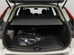 Volvo XC60 Plug-In Hybrid Plus T8 AWD 2026