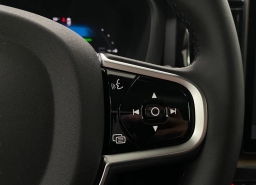 Volvo XC60 Plug-In Hybrid Plus T8 AWD 2026