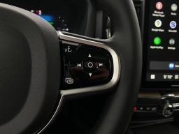 Volvo XC60 Plug-In Hybrid Plus T8 AWD 2026