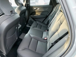 Volvo XC60 Plug-In Hybrid Plus T8 AWD 2026