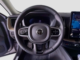 Volvo XC60 Plug-In Hybrid Plus T8 AWD 2026