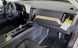 Volvo XC60 Plug-In Hybrid Plus T8 AWD 2026