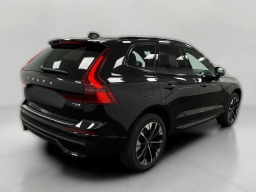 Volvo XC60 Plug-In Hybrid Plus T8 AWD 2026