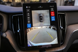 Volvo XC60 Plug-In Hybrid Plus T8 AWD 2026