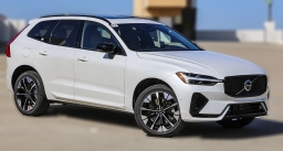 Volvo XC60 Plug-In Hybrid Plus T8 AWD 2026