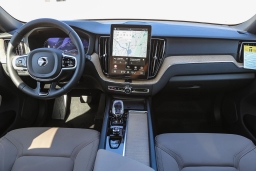 Volvo XC60 Plug-In Hybrid Plus T8 AWD 2026