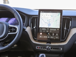 Volvo XC60 Plug-In Hybrid Plus T8 AWD 2026
