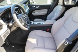 Volvo XC60 Plug-In Hybrid Plus T8 AWD 2026