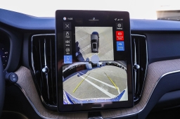 Volvo XC60 Plug-In Hybrid Plus T8 AWD 2026