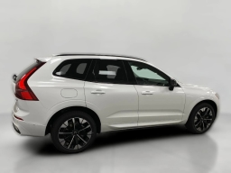 Volvo XC60 Plug-In Hybrid Plus T8 AWD 2026