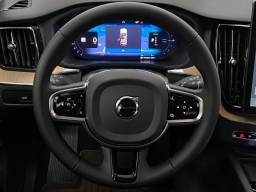 Volvo XC60 Plug-In Hybrid Plus T8 AWD 2026