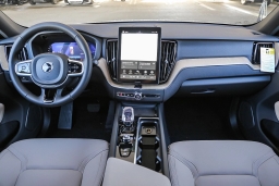 Volvo XC60 Plug-In Hybrid Plus T8 AWD 2026