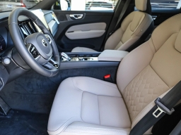 Volvo XC60 Plug-In Hybrid Plus T8 AWD 2026