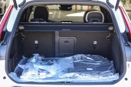 Volvo XC60 Plug-In Hybrid Plus T8 AWD 2026