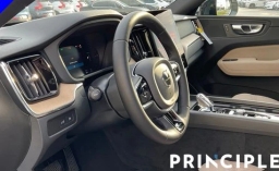 Volvo XC60 Plug-In Hybrid Plus T8 AWD 2026