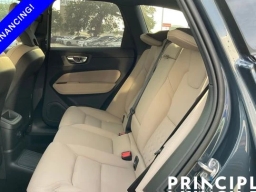 Volvo XC60 Plug-In Hybrid Plus T8 AWD 2026