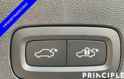 Volvo XC60 Plug-In Hybrid Plus T8 AWD 2026