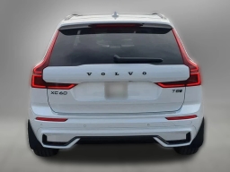 Volvo XC60 Plug-In Hybrid Ultra Black Edition T8 AWD 2026