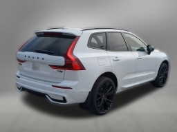 Volvo XC60 Plug-In Hybrid Ultra Black Edition T8 AWD 2026
