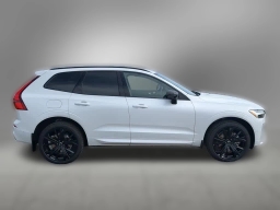 Volvo XC60 Plug-In Hybrid Ultra Black Edition T8 AWD 2026