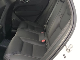 Volvo XC60 Plug-In Hybrid Ultra Black Edition T8 AWD 2026