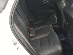 Volvo XC60 Plug-In Hybrid Ultra Black Edition T8 AWD 2026