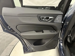 Volvo XC60 Plug-In Hybrid Ultra Black Edition T8 AWD 2026