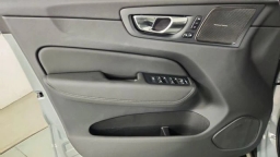 Volvo XC60 Plug-In Hybrid Ultra Black Edition T8 AWD 2026