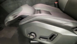 Volvo XC60 Plug-In Hybrid Ultra Black Edition T8 AWD 2026