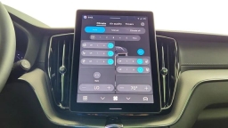 Volvo XC60 Plug-In Hybrid Ultra Black Edition T8 AWD 2026