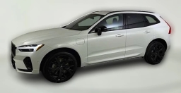 Volvo XC60 Plug-In Hybrid Ultra Black Edition T8 AWD 2026