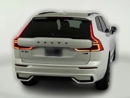 Volvo XC60 Plug-In Hybrid Ultra Black Edition T8 AWD 2026