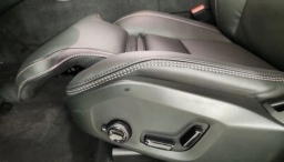 Volvo XC60 Plug-In Hybrid Ultra Black Edition T8 AWD 2026