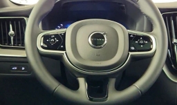 Volvo XC60 Plug-In Hybrid Ultra Black Edition T8 AWD 2026