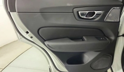 Volvo XC60 Plug-In Hybrid Ultra Black Edition T8 AWD 2026