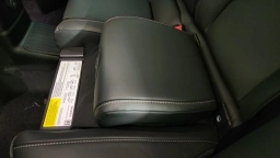Volvo XC60 Plug-In Hybrid Ultra Black Edition T8 AWD 2026