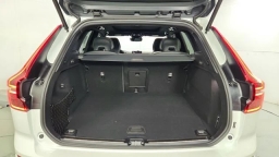 Volvo XC60 Plug-In Hybrid Ultra Black Edition T8 AWD 2026