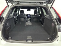 Volvo XC60 Plug-In Hybrid Ultra Black Edition T8 AWD 2026