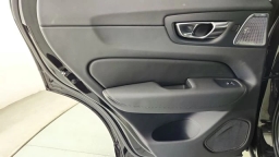 Volvo XC60 Plug-In Hybrid Ultra Black Edition T8 AWD 2026