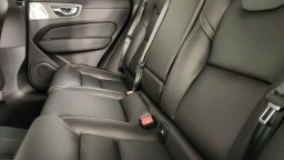 Volvo XC60 Plug-In Hybrid Ultra Black Edition T8 AWD 2026