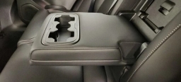 Volvo XC60 Plug-In Hybrid Ultra Black Edition T8 AWD 2026