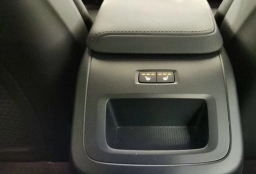 Volvo XC60 Plug-In Hybrid Ultra Black Edition T8 AWD 2026