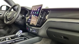 Volvo XC60 Plug-In Hybrid Ultra Black Edition T8 AWD 2026