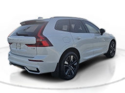 Volvo XC60 Plug-In Hybrid Core T8 AWD 2026