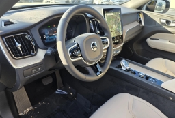 Volvo XC60 Plug-In Hybrid Core T8 AWD 2026