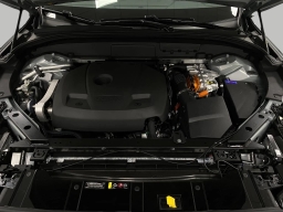 Volvo XC60 Plug-In Hybrid Core T8 AWD 2026